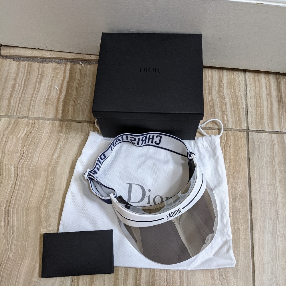 Christian Dior Navy White Trim Visor Hat - Picture 11 of 12